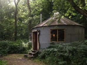 Unique Glamping Site for Large Groups in Bradmoor Woods
